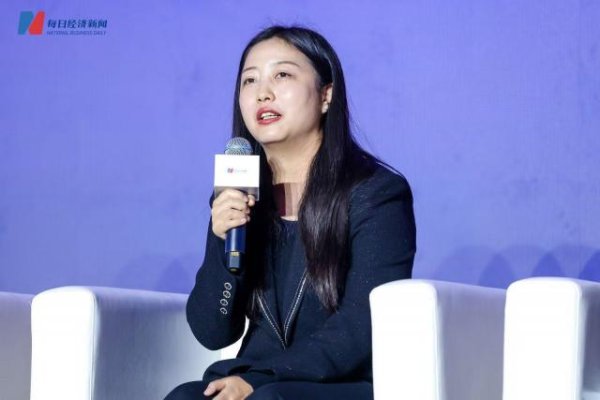 期配宝 中小银行差异化之路如何走？四川银行公司金融部副总经理何晓蕾：立足本地精准识客，提供综合性金融服务，将数字化转型作为突破方向